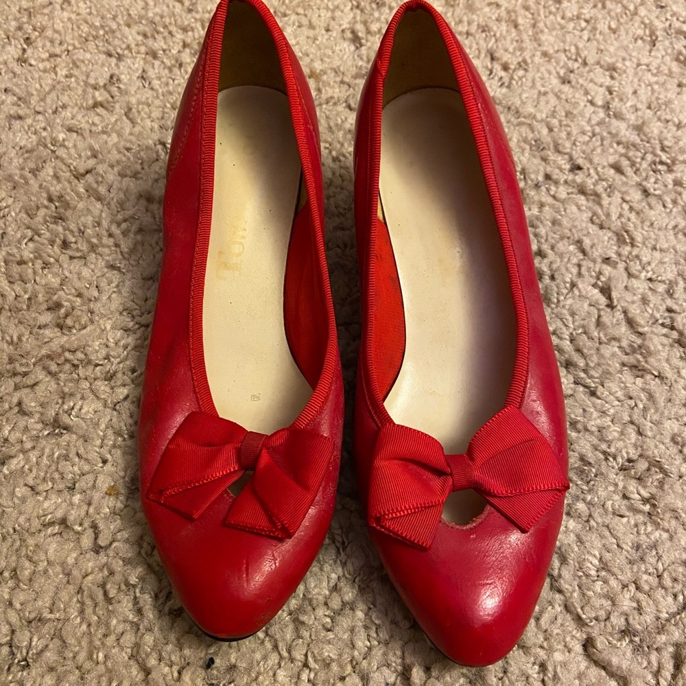 50s town and country cherry red leather heels